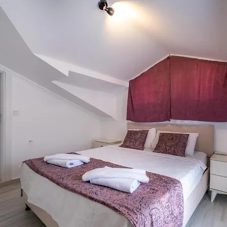 别墅 Asrin 费特希耶