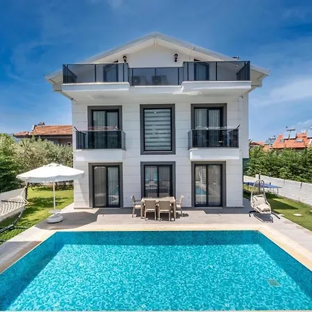 Asrin Villa *